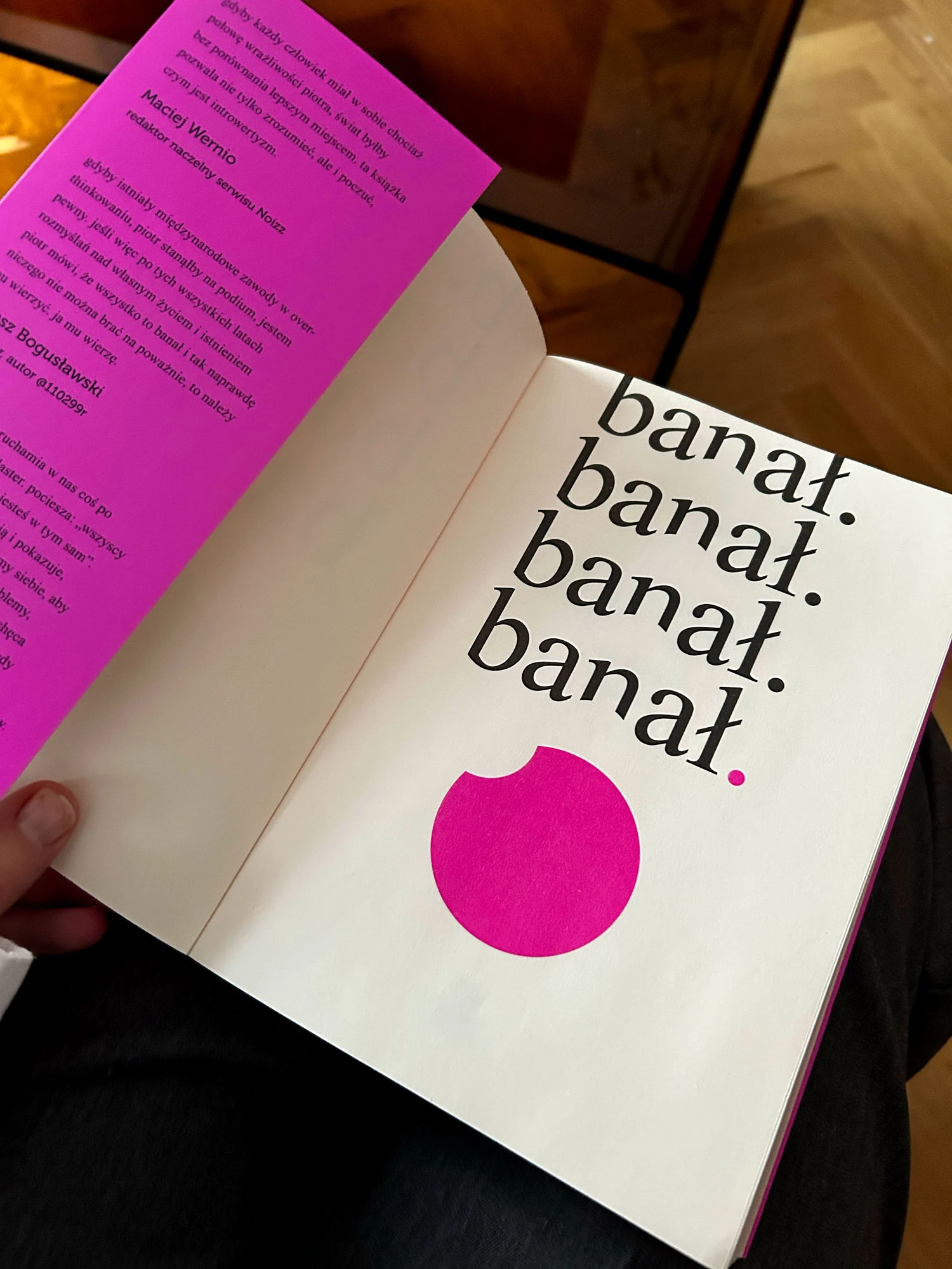 Banał, okładka książki — projekt okładki, okładki książek, projekt Małgorzata Drabina (1)